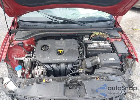 2017 Hyundai Elantra Se z USA, uszkodzony, nr VIN 5NPD84LF6HH192993